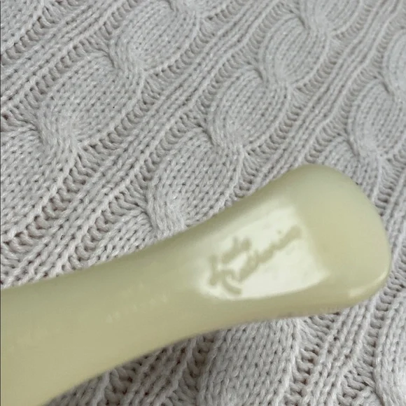 VTG Lady Catherine hairbrush by Stanley ergonomic handle 5 rows nylon bristles - Picture 3 of 13